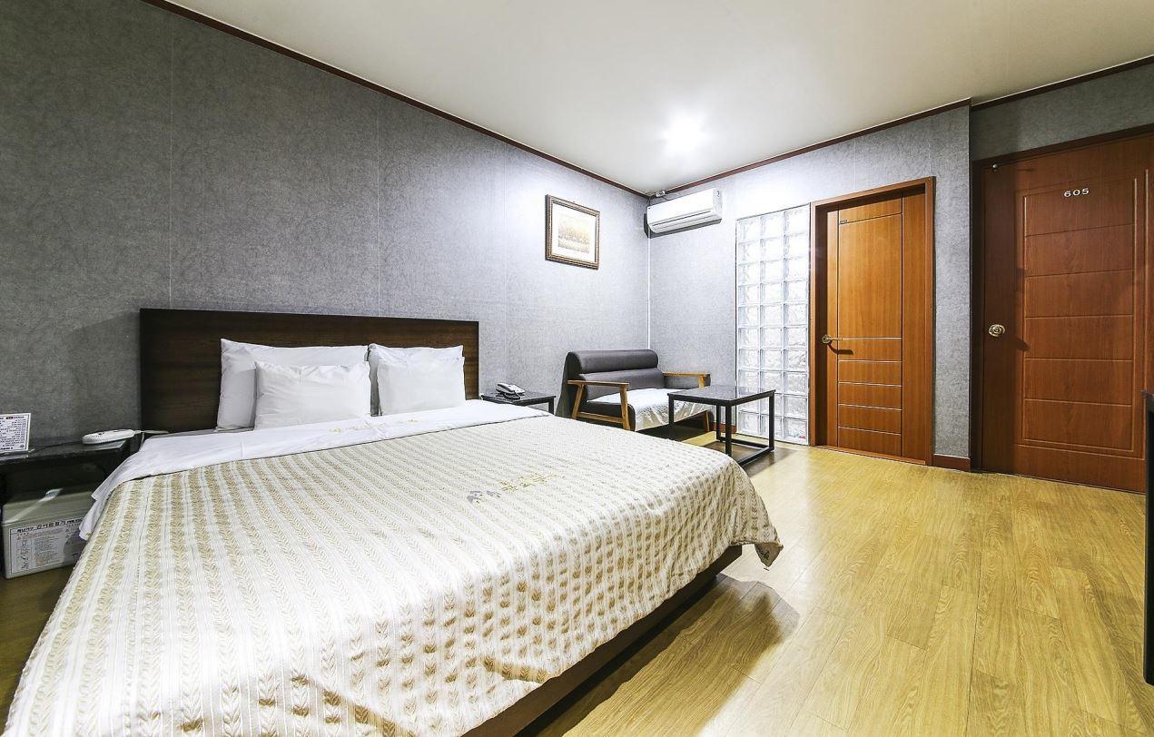 Valentine Motel Yongin Exteriör bild
